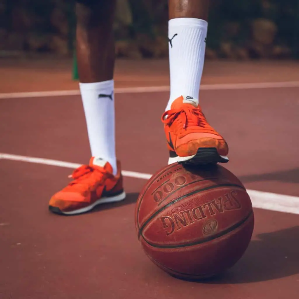 ned Tahiti Gentagen Can Basketball Shoes Be Used for Running? – Basketball Overtime